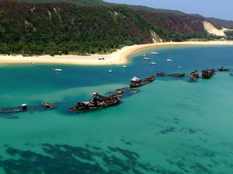 tangalooma shipwreck tour